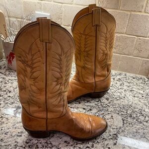 Nocona Texas Cowboy, Western, Rodeo Pull On Men’s Boots. Size 9D. From 2012.